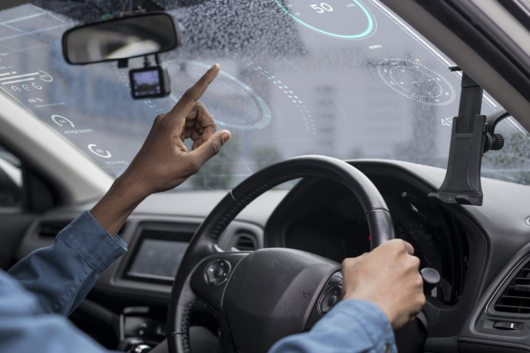The Rise Of Smart Windshields Technology That’s Redefining Auto Glass